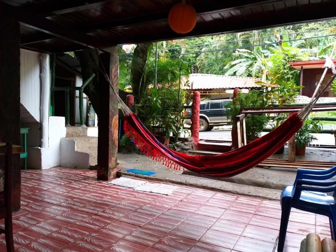 Downtown Montezuma Hostel Exterior photo